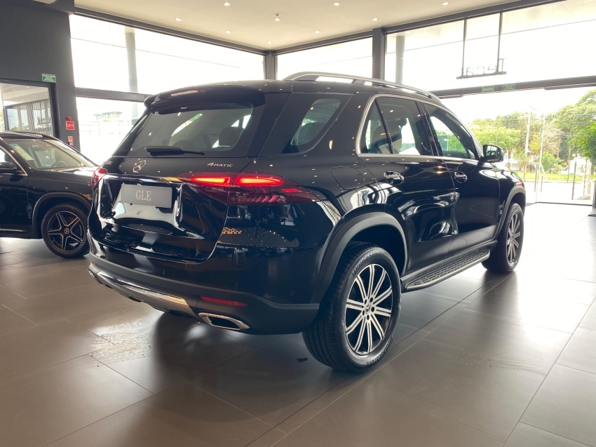 mercedes-benz gle 450d 3.0 i6 mhev diesel 4matic 9g-tronic 5p automatico 2025