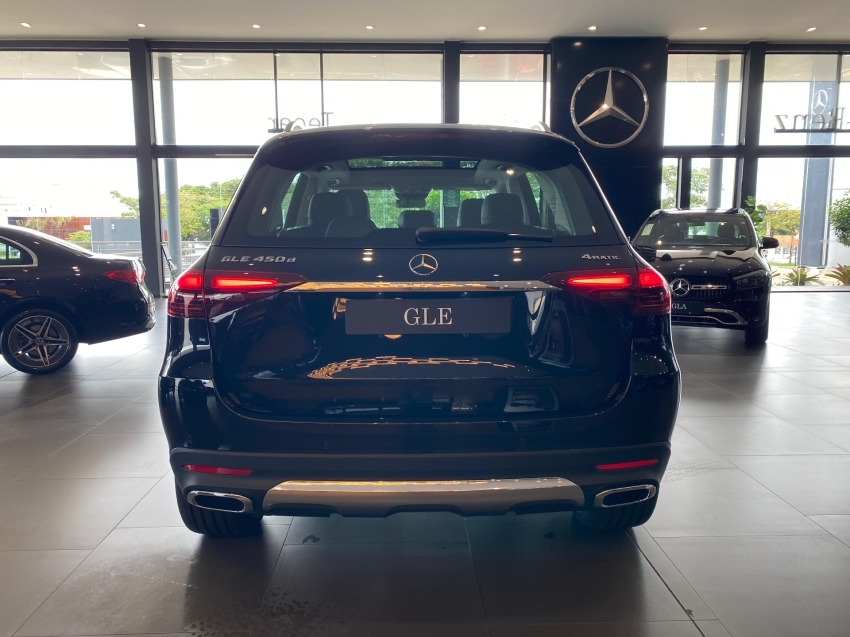 mercedes-benz gle 450d 3.0 i6 mhev diesel 4matic 9g-tronic 5p automatico 2025