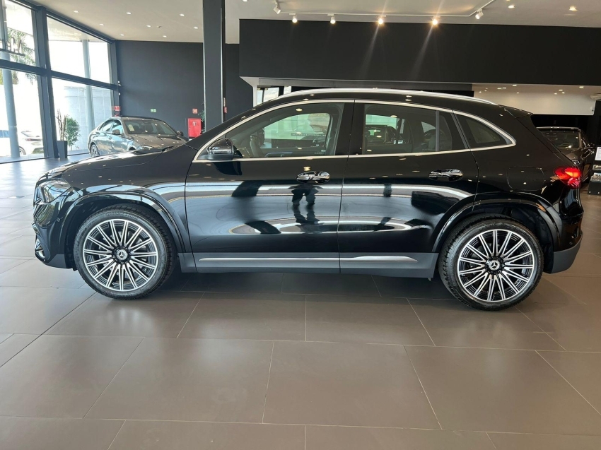mercedes-benz gla 200 1.3 mhev amg line 7g-dct hibrido 5p automatico 2025