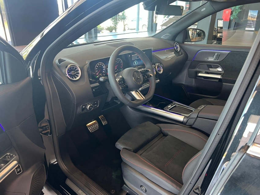 mercedes-benz gla 200 1.3 mhev amg line 7g-dct hibrido 5p automatico 2025