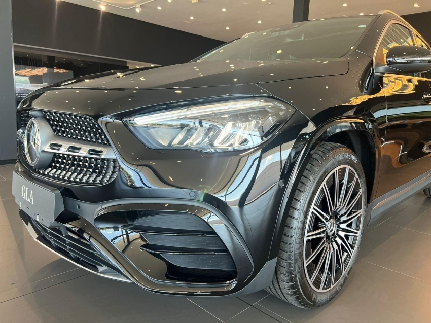 mercedes-benz gla 200 1.3 mhev amg line 7g-dct hibrido 5p automatico 2025