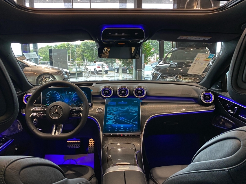 mercedes-benz c 300 2.0 eq boost hibrido amg line 9g-tronic 4p automatico 2025