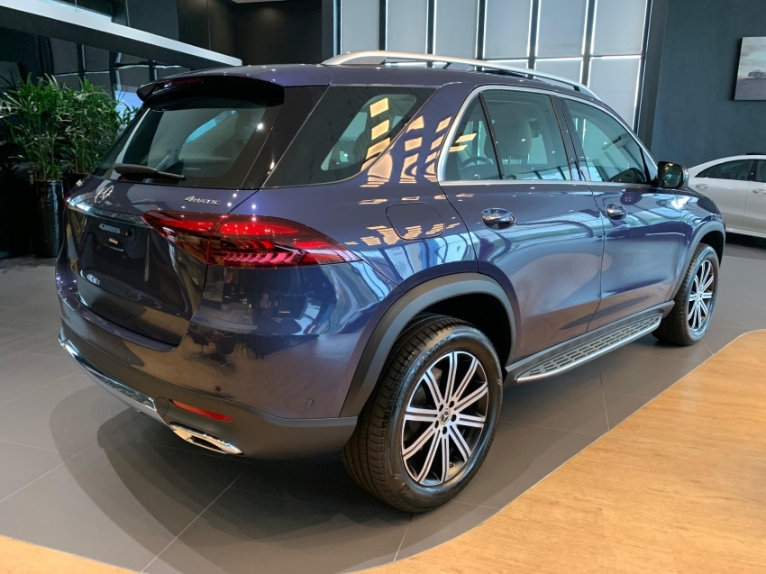 mercedes-benz gle 450d 3.0 i6 mhev diesel 4matic 9g-tronic 5p automatico 2025