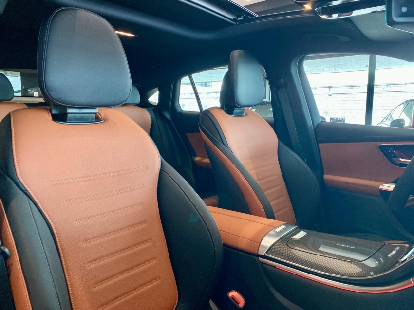 mercedes-benz glc 43 amg 2.0 mhev coupe 4matic speedshift hibrido 5p automatico 2025