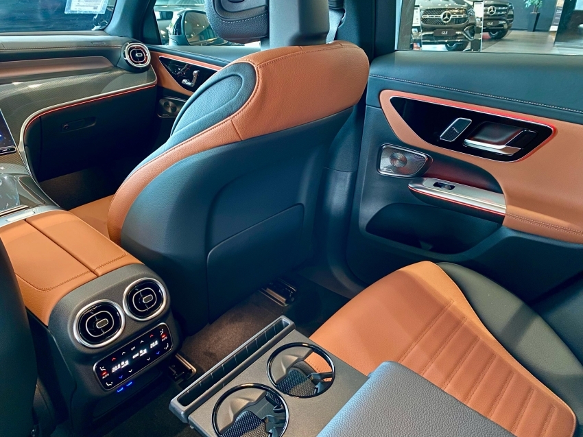 mercedes-benz glc 43 amg 2.0 mhev coupe 4matic speedshift hibrido 5p automatico 2025