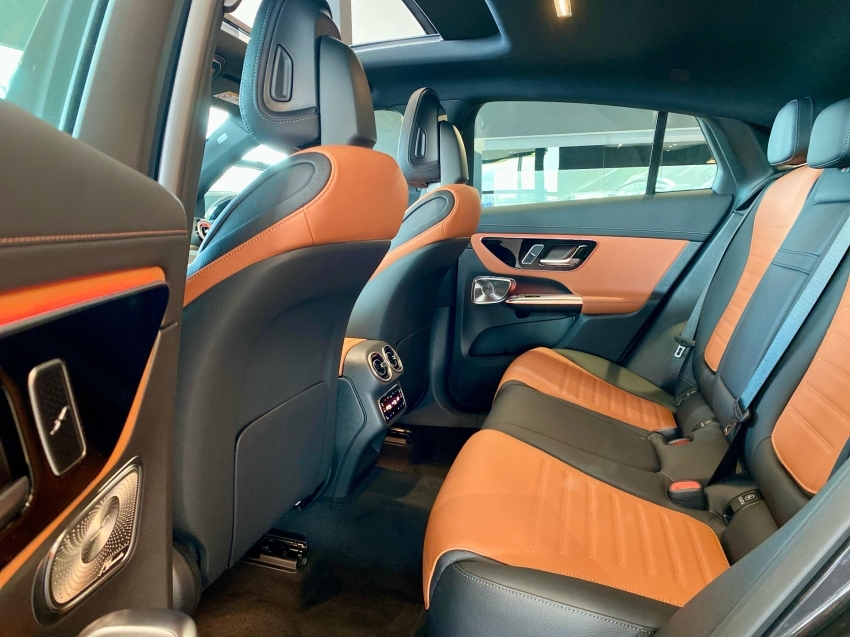 mercedes-benz glc 43 amg 2.0 mhev coupe 4matic speedshift hibrido 5p automatico 2025