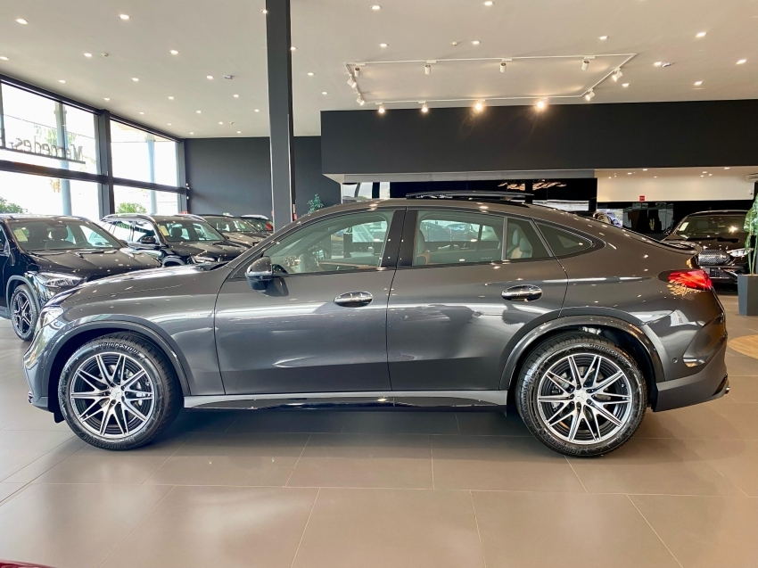 mercedes-benz glc 43 amg 2.0 mhev coupe 4matic speedshift hibrido 5p automatico 2025
