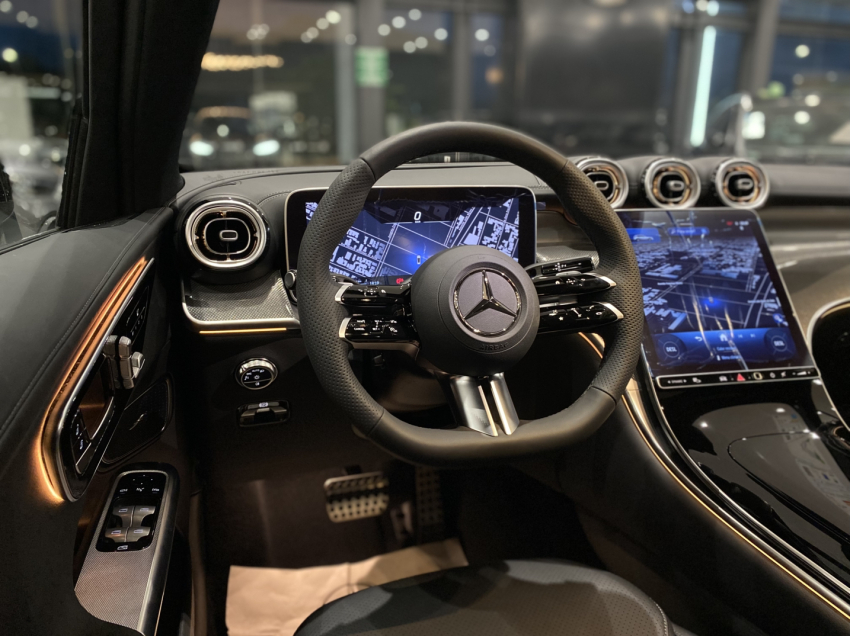 mercedes-benz glc 300 2.0 mhev amg line 4matic 9g-tronic hibrido 5p automatico 2025