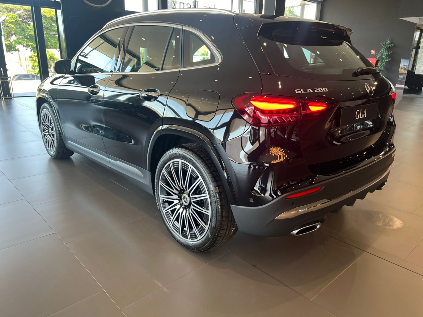 gla 200 amg line