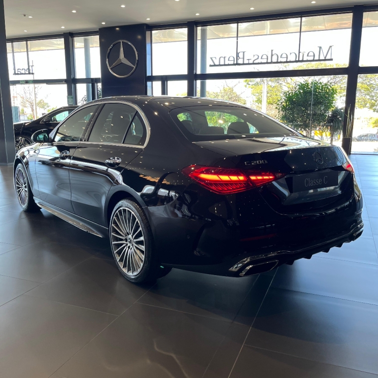 mercedes-benz c 200 1.5 eq boost hibrido amg line 9g-tronic 4p automatico 2025