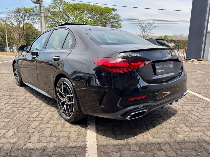 mercedes-benz c300 unico dono
