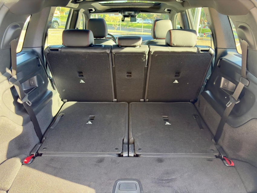 mercedes-benz glb 220 2.0 mhev amg line 4matic 8g-dct hibrido 5p automatico 202517