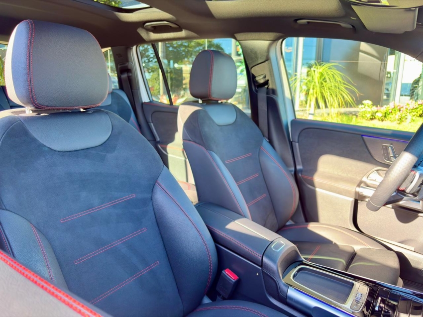 mercedes-benz glb 220 2.0 mhev amg line 4matic 8g-dct hibrido 5p automatico 202512