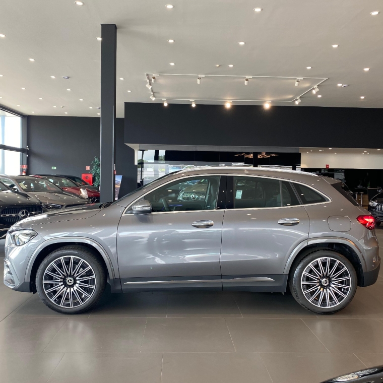 gla 200 amg line 2026 pronta entrega7