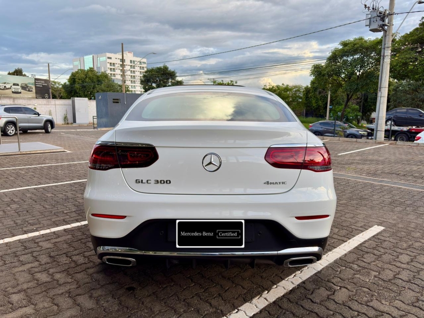 mercedes-benz glc 300 2.0 cgi gasolina coupe amg line 4matic 9g-tronic 5p automatico 20235