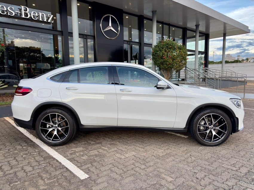 mercedes-benz glc 300 2.0 cgi gasolina coupe amg line 4matic 9g-tronic 5p automatico 20233