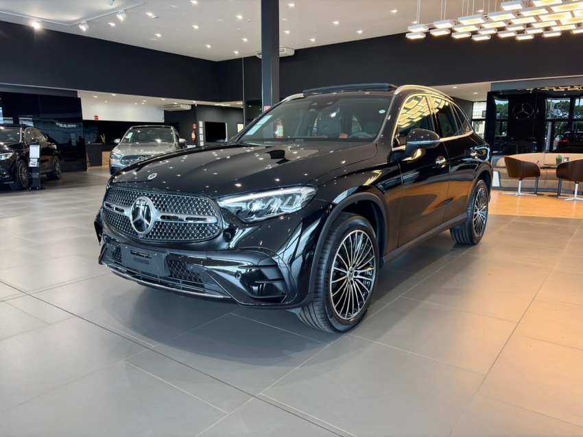 mercedes-benz glc 300 2.0 mhev amg line 4matic 9g-tronic hibrido 5p automatico 2026