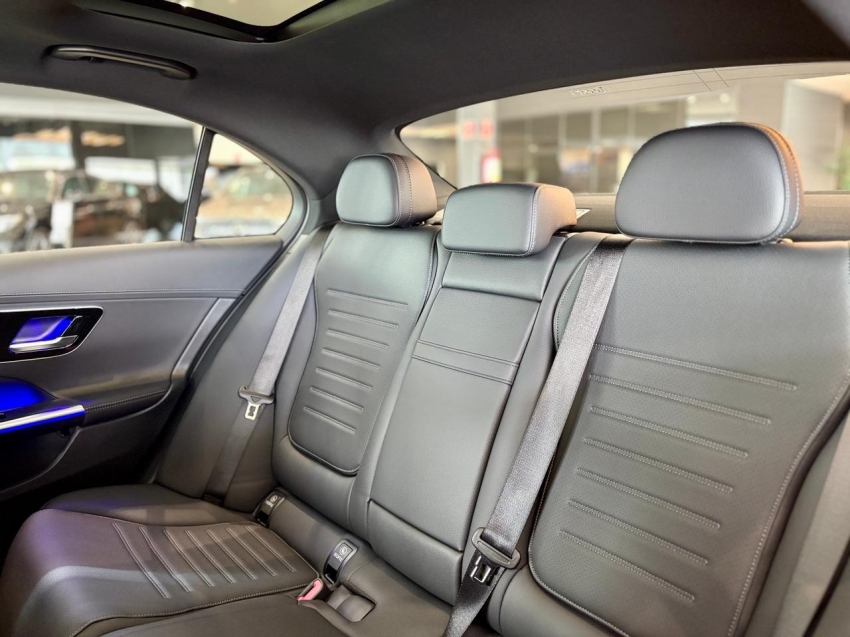 mercedes-benz c 200 1.5 eq boost hibrido amg line 9g-tronic 4p automatico 202612