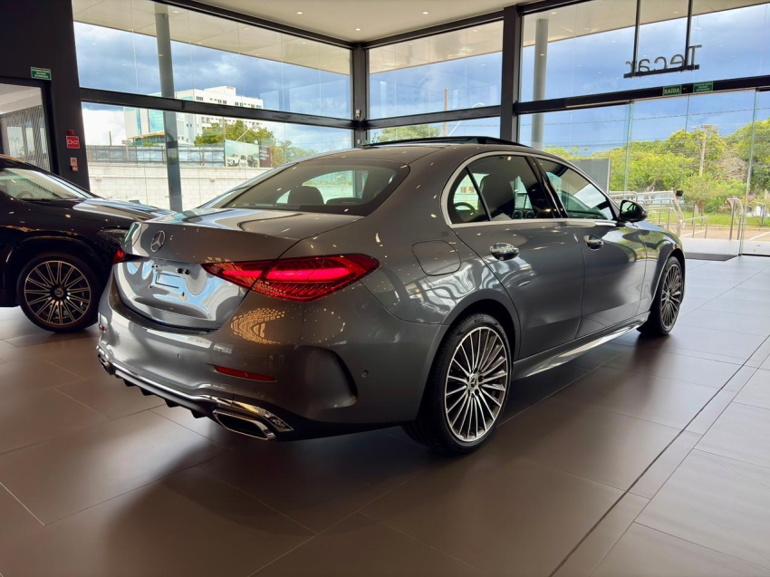 mercedes-benz c 200 1.5 eq boost hibrido amg line 9g-tronic 4p automatico 20263