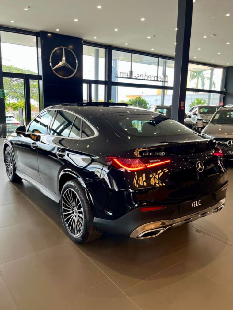 mercedes-benz glc 300 2.0 mhev amg line coupe 4matic 9g-tronic hibrido 5p automatico 20263