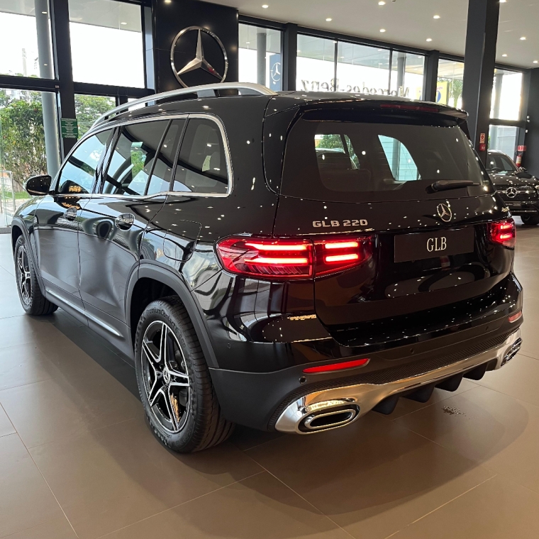mb glb 220 amg line pronta entrega2
