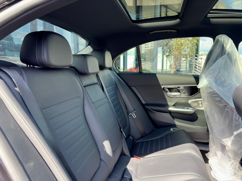 mercedes-benz c 300 2.0 eq boost hibrido amg line 9g-tronic 5p automatico 20258