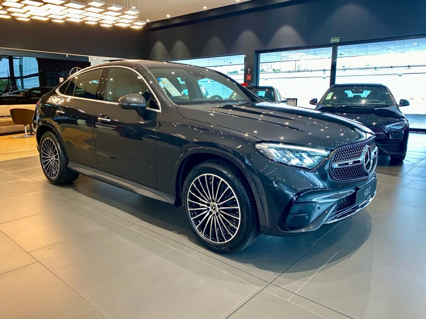 glc coupe interior marrom1