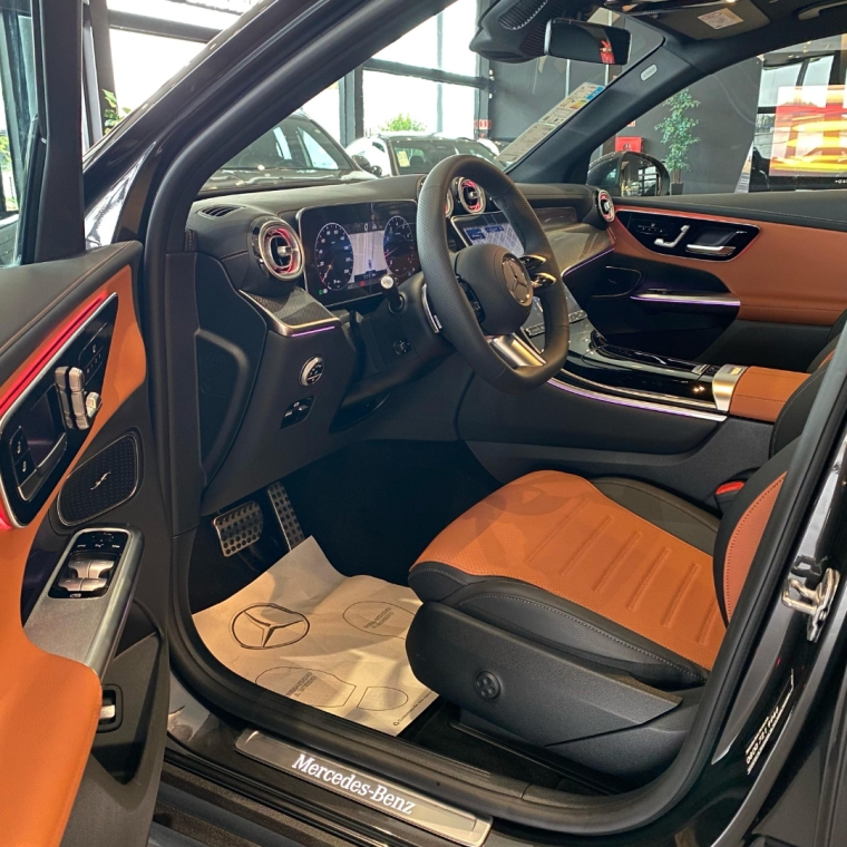 glc 300 coupe interior marrom6