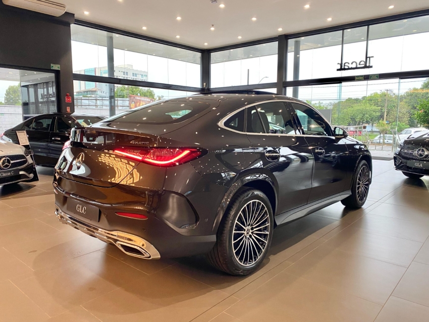 glc coupe interior marrom4