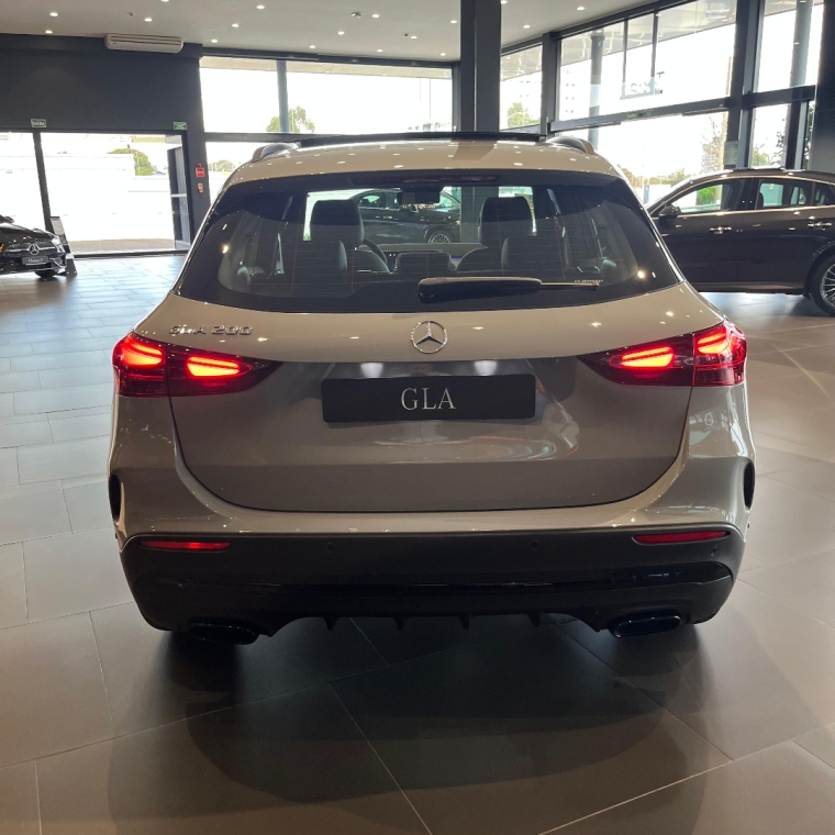 mb gla night cinza alpine3