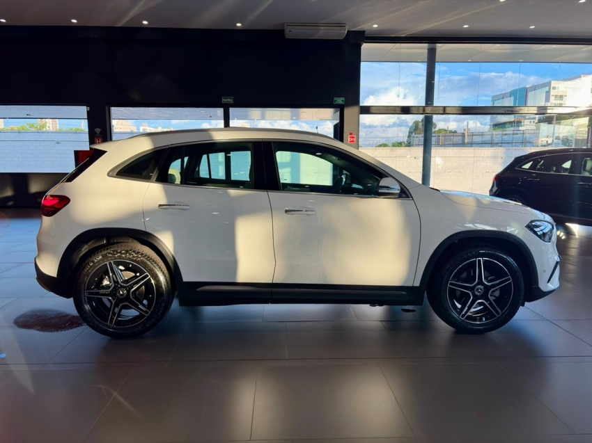 gla 200 progressive branco com interior bege3