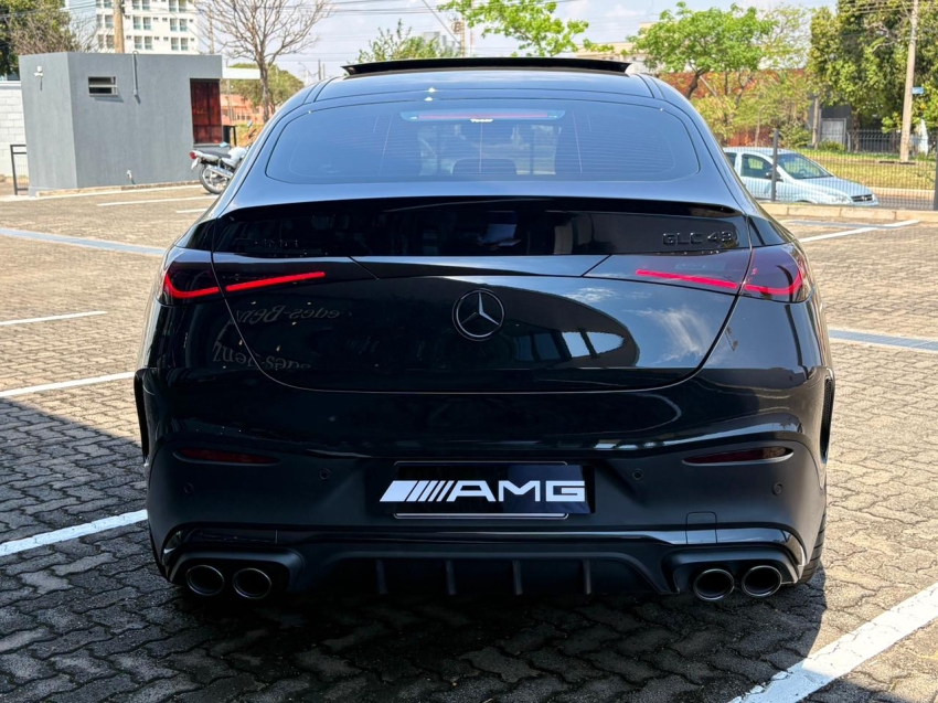 mercedes-amg glc 43 coupe4
