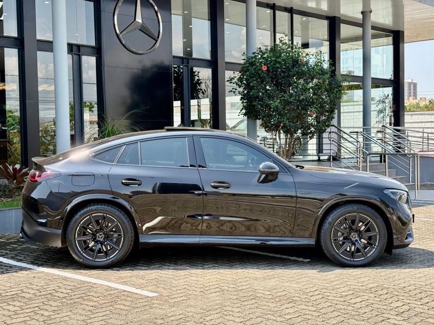 mercedes-amg glc 43 coupe1