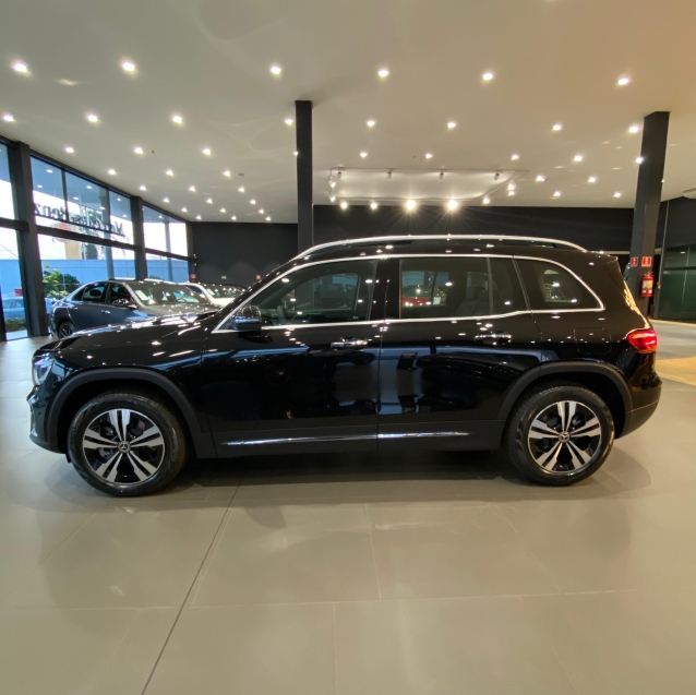 mercedes-benz glb 220 2.0 mhev progressive 4matic 8g-dct hibrido 4p automatico 20262