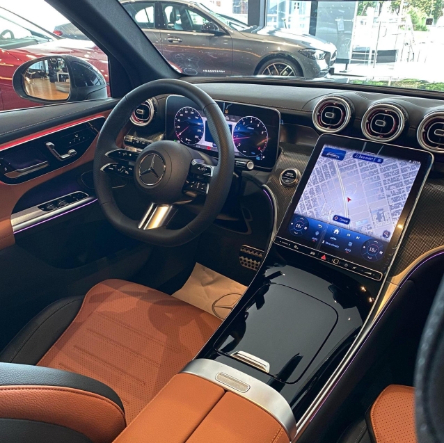 mercedes-benz glc 300 2.0 mhev amg line coupe 4matic 9g-tronic hibrido 4p automatico 202611
