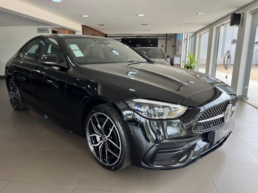 mercedes-benz c 300 2.0 eq boost hibrido amg line 9g-tronic 4p automatico 20261