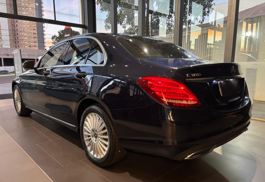 mercedes-benz c 180 1.6 cgi flex exclusive 9g-tronic 1.5 4p automatico 2018