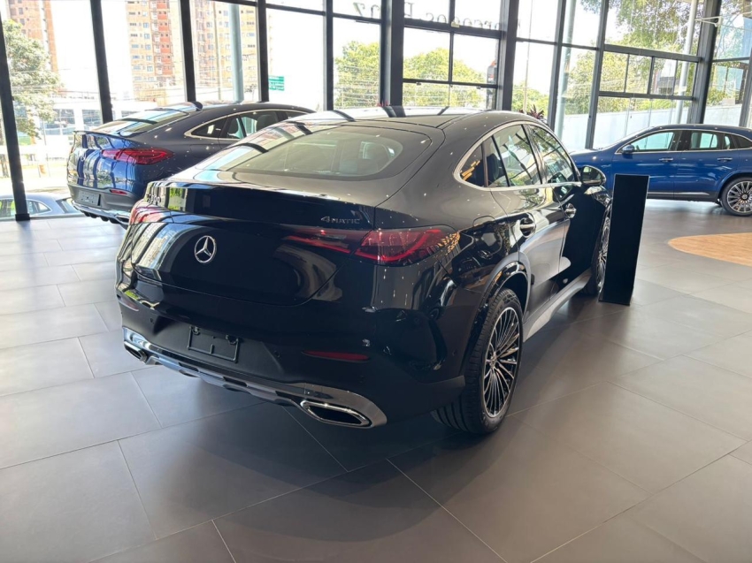 mercedes-benz glc 300 2.0 mhev amg line coupe 4matic 9g-tronic 1.9 hibrido 4p automatico 2025