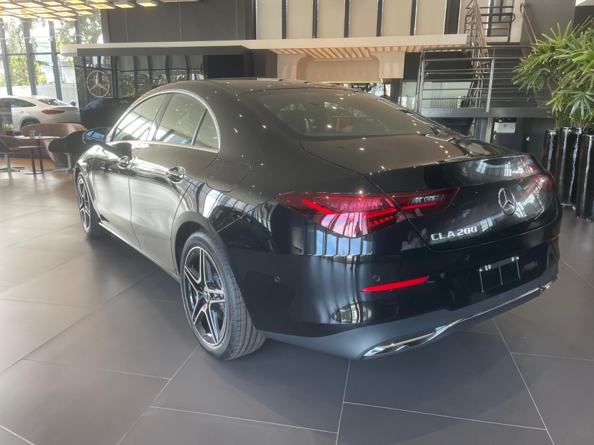 mercedes-benz cla 200 1.3 mhev progressive 7g-dct 1.2 hibrido 4p automatico 2025