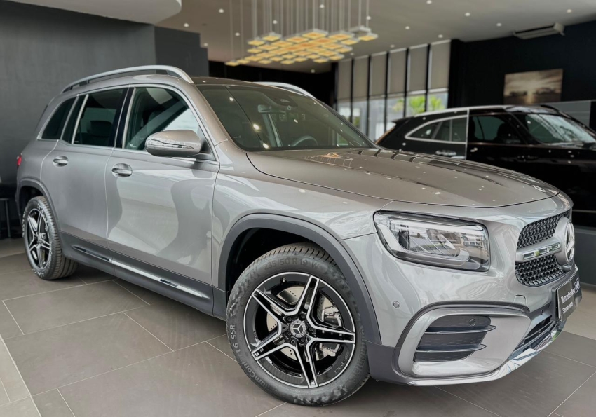 mercedes-benz glb 220 2.0 4m amg line 1.9 gasolina 4p automatico 2025