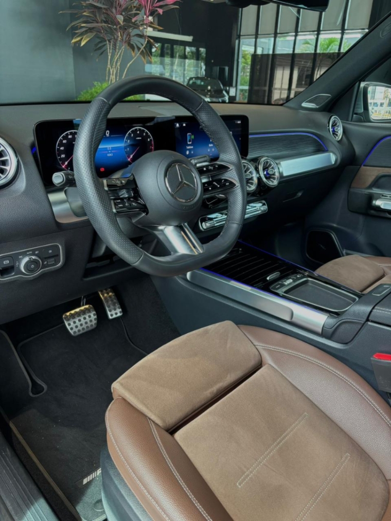 mercedes-benz glb 220 2.0 mhev amg line 4matic 8g-dct 1.9 hibrido 4p automatico 20256