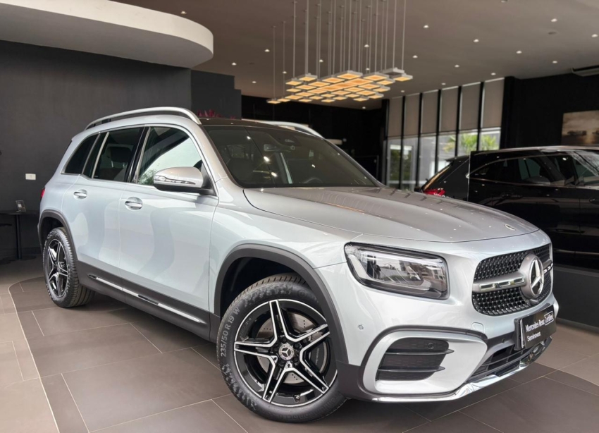 mercedes-benz glb 220 2.0 mhev amg line 4matic 8g-dct 1.9 hibrido 4p automatico 2025