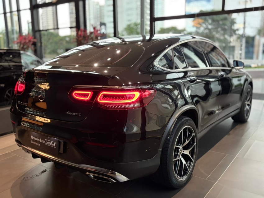 mercedes-benz glc 300 2.0 cgi gasolina coupe amg line 4matic 9g-tronic 1.9 4p automatico 20233