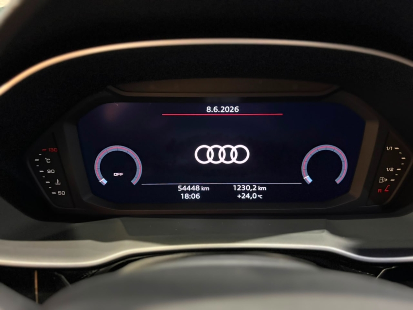 audi q3 2.0 40 tfsi gasolina performance black quattro tiptronic 1.9 4p automatico 20235