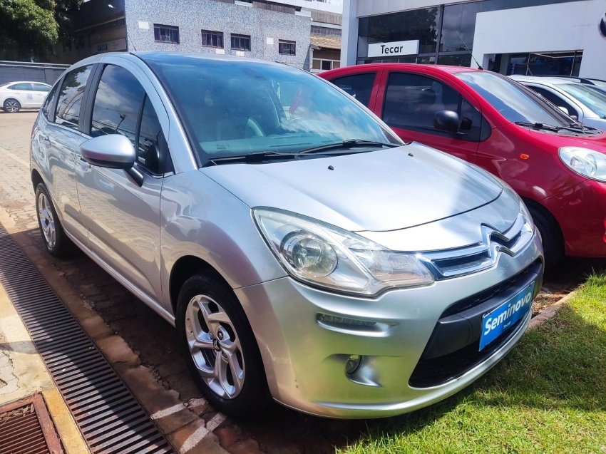 citroen c3 1.6 vti 120 flex exclusive eat6 4p automatico 2019 citroen c3 1.6 vti 120 flex exclusive eat6 4p automatico 2019
