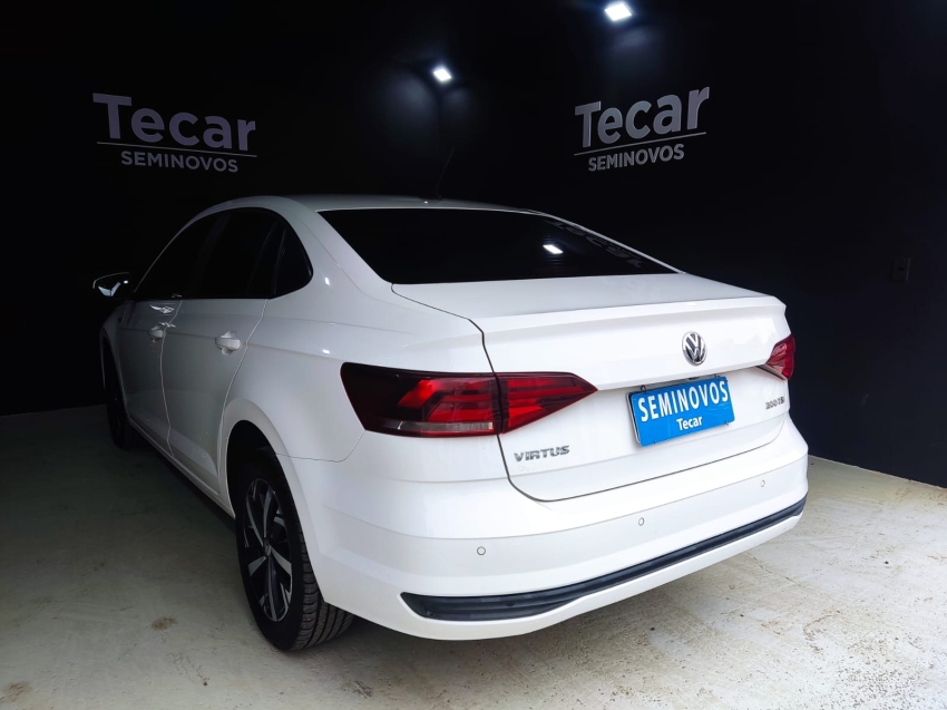volkswagen virtus 1.0 200 tsi comfortline automatico flex 4p 2022