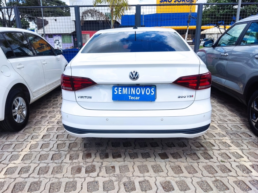 Volkswagen Virtus 1.0 200 Tsi Comfortline Automatico 2022