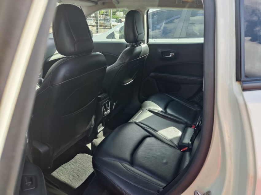 jeep compass 2.0 16v diesel longitude 4x4 automatico 4p 2019