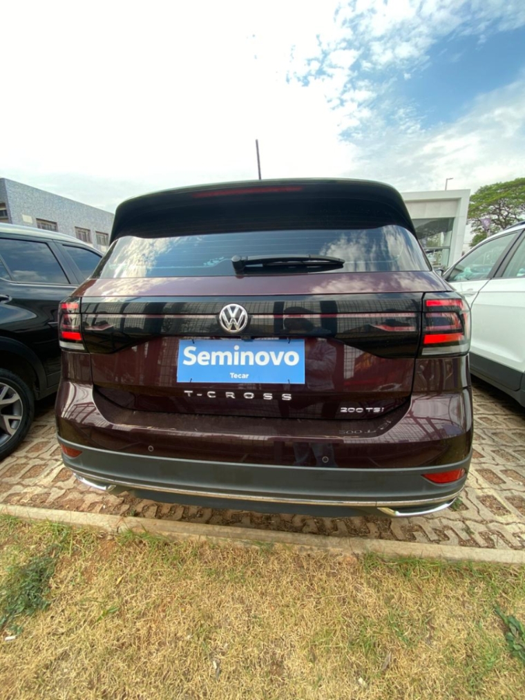 volkswagen t-cross 1.0 200 tsi total flex comfortline automatico 4p 2021
