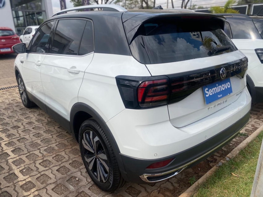 volkswagen t-cross 1.4 250 tsi total flex highline automatico 4p 20228